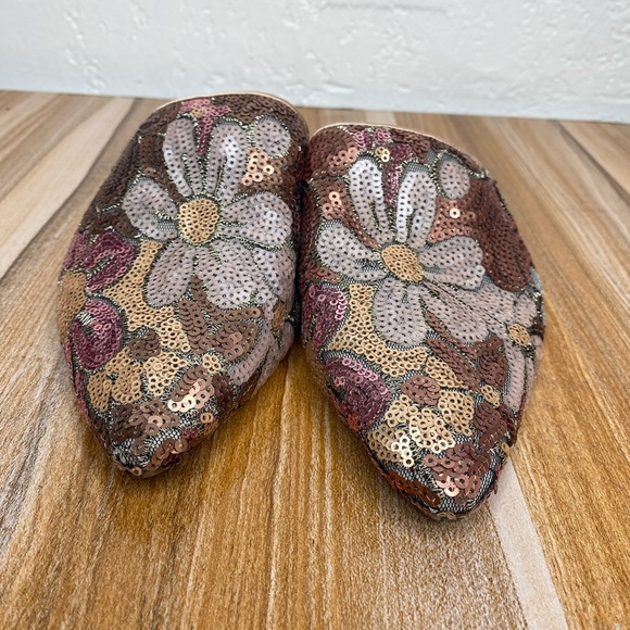 Birdies The Dove Pink Petal Sequin Slides Shoes Flats Women’s Size 8.5 EUC - Picture 6 of 12